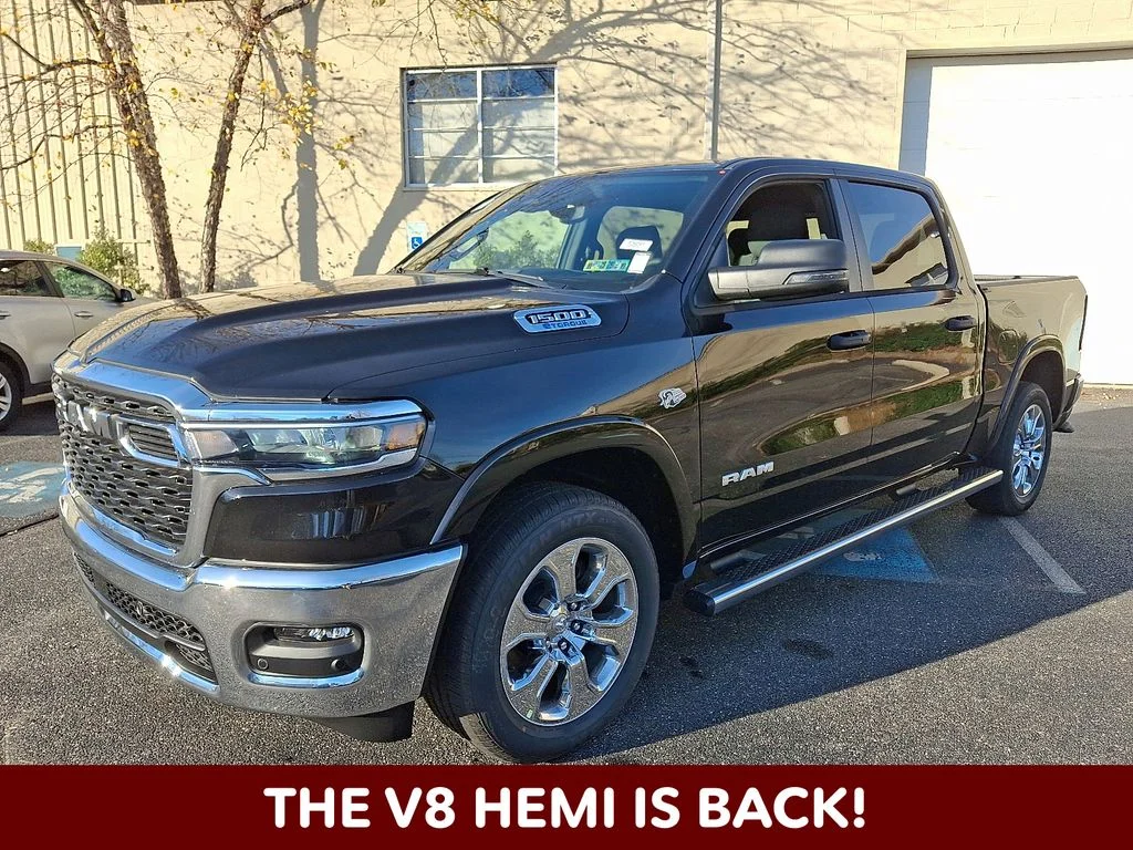 New 2026 Diamond Black Crystal Pearl-Coat Exterior Paint RAM Big Horn/Lone Star image 2