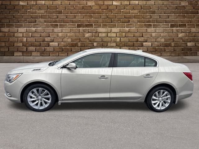 2016 Buick LaCrosse Leather photo 2