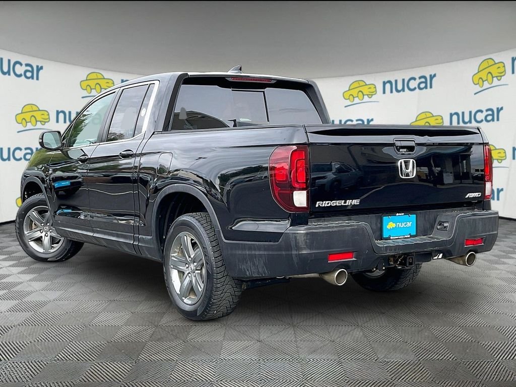 Used 2023 Black Honda RTL image 4