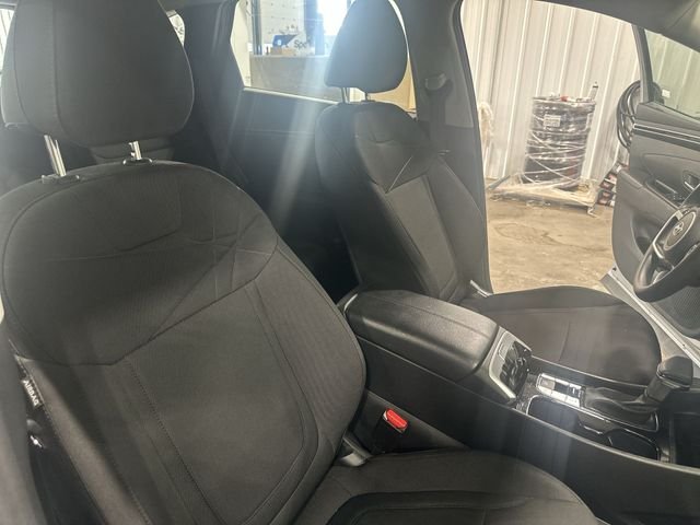 Used 2024 Silver Hyundai SE image 32