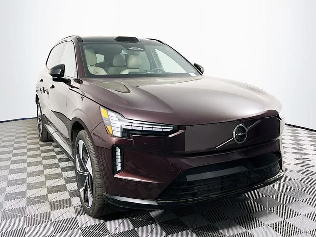 2025 Volvo EX90