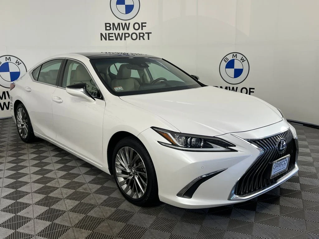2019 Lexus ES 350 350 Luxury's photo