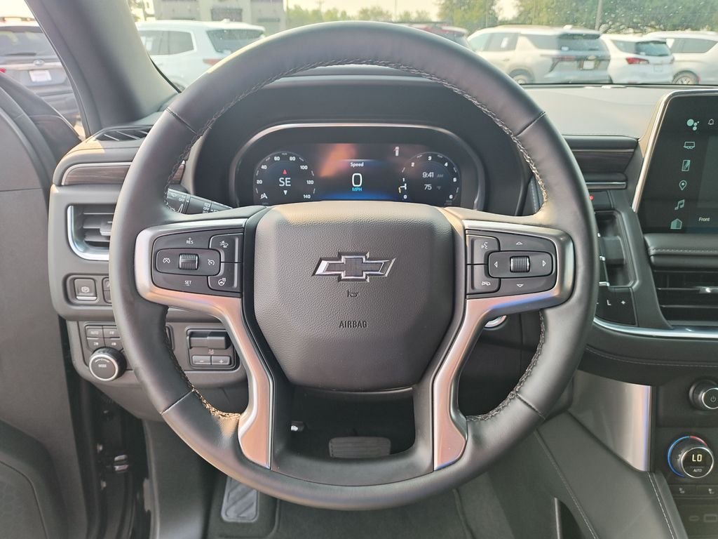 Used 2024 Black Chevrolet Z71 image 17