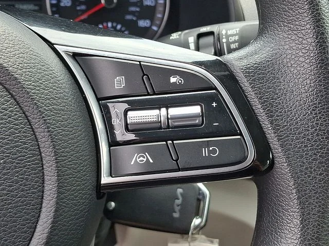 Used 2023 Gray Kia LXS image 22