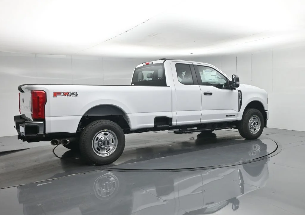 New 2026 White Ford XL image 25