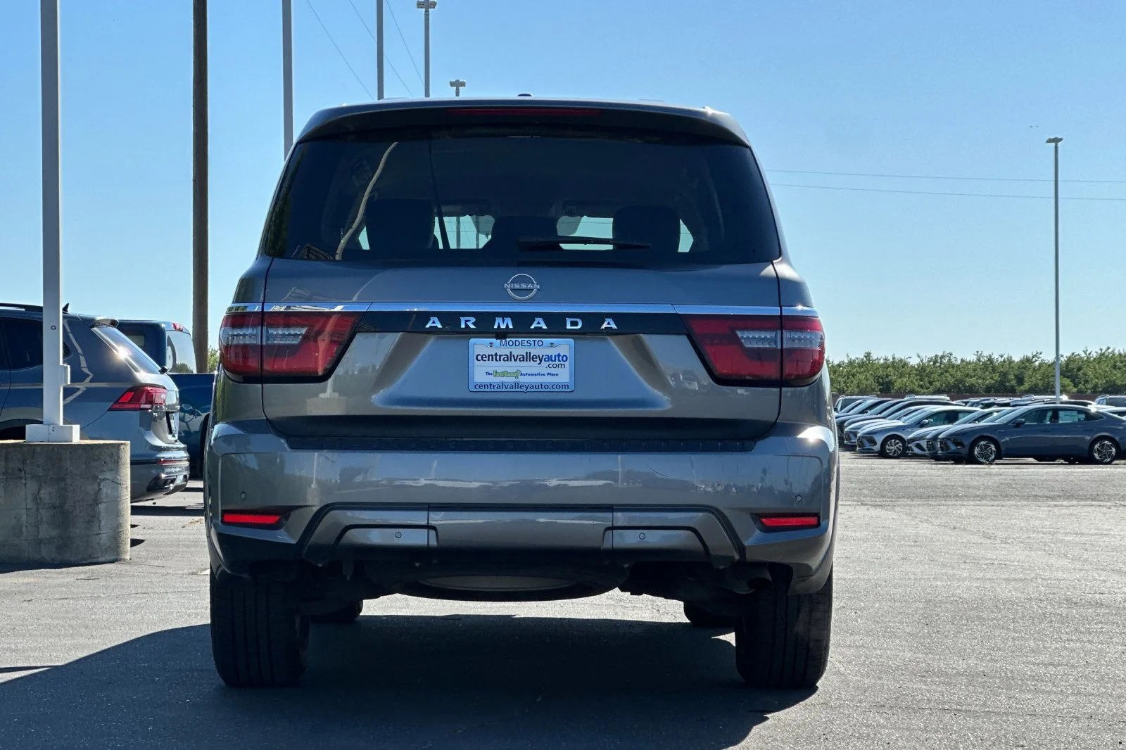 Certified Used 2024 Gun Metallic Nissan SV image 5