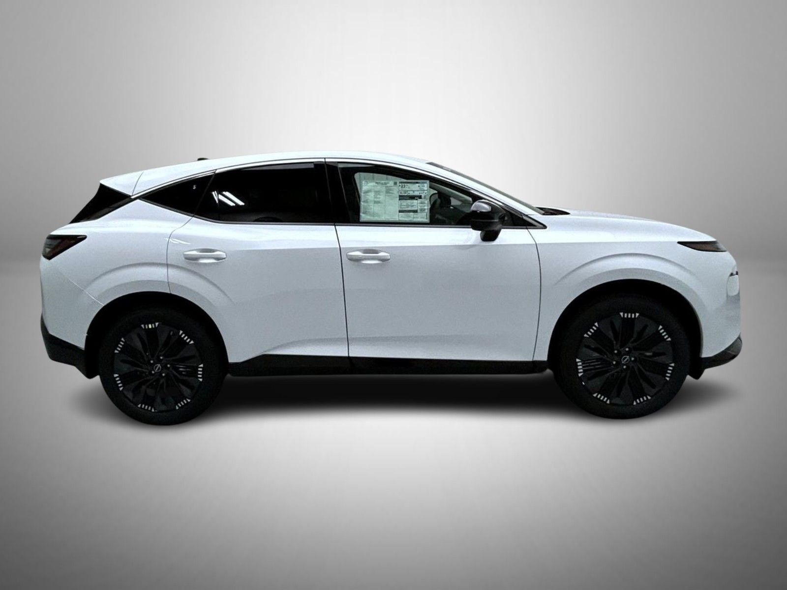 New 2026 White Pearl Nissan Platinum image 4