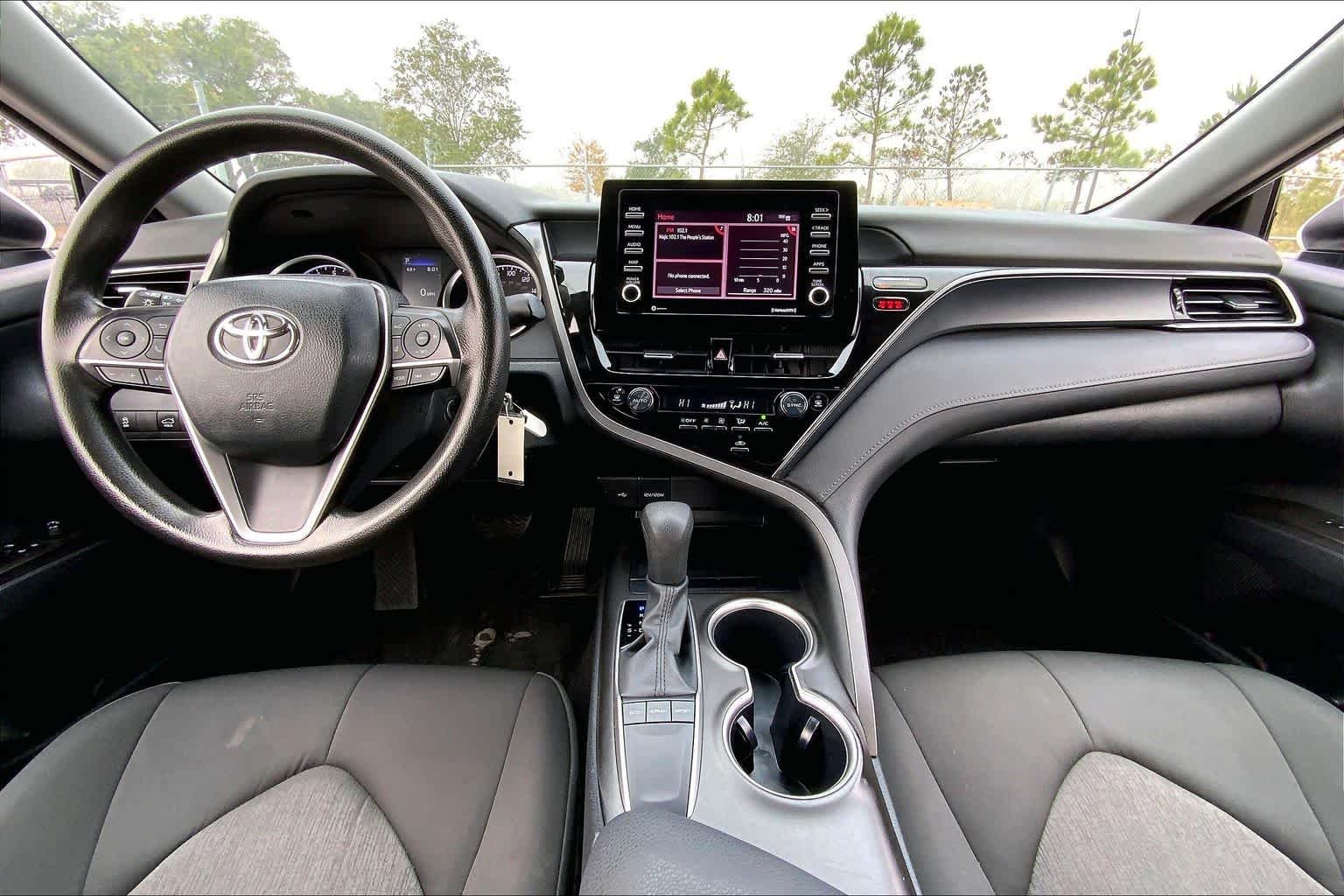 Used 2024 Ice Cap Toyota LE image 15