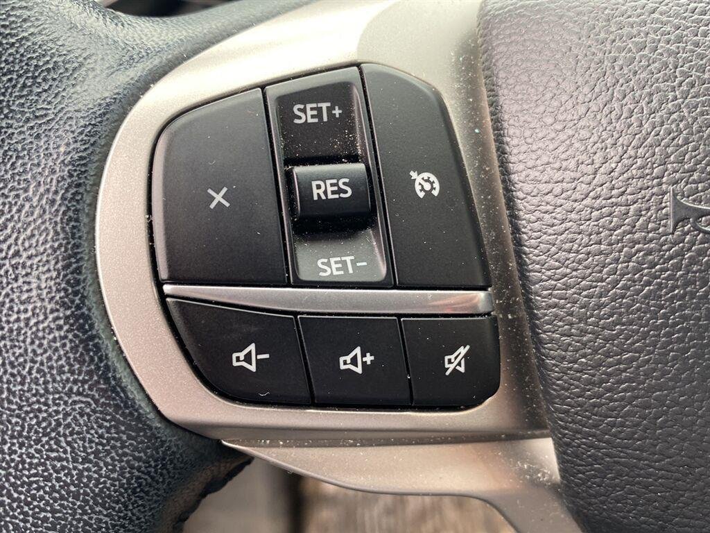 Used 2022 Agate Black Ford XLT image 18