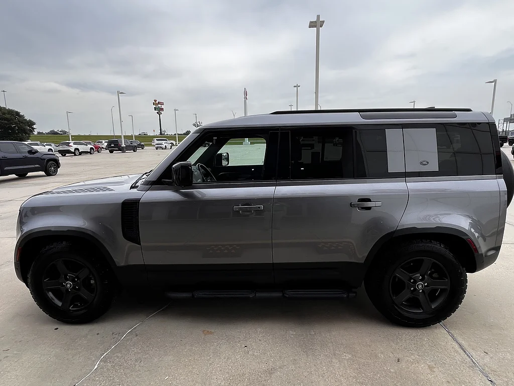 Used 2023 Eiger Grey Metallic Land Rover 110 S image 6