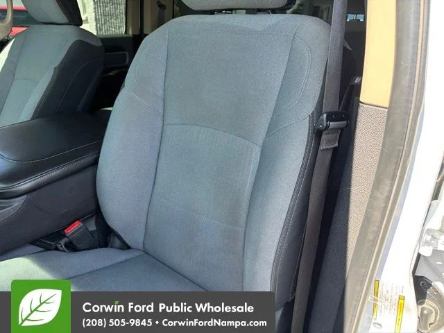 Used 2019 White Ram Big Horn image 24