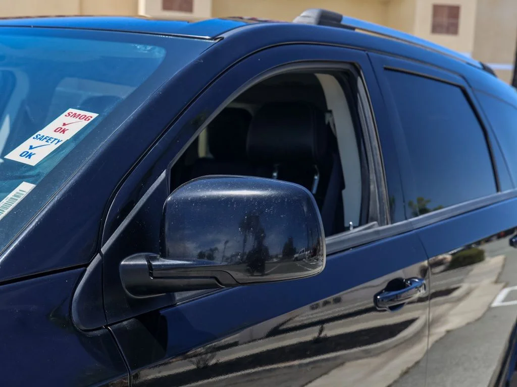 Used 2017 Black Dodge Crossroad image 11