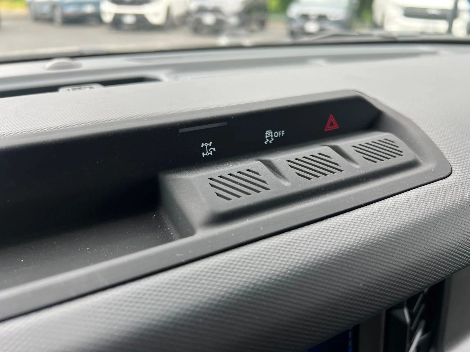 Used 2025 Gray Ford Base image 13