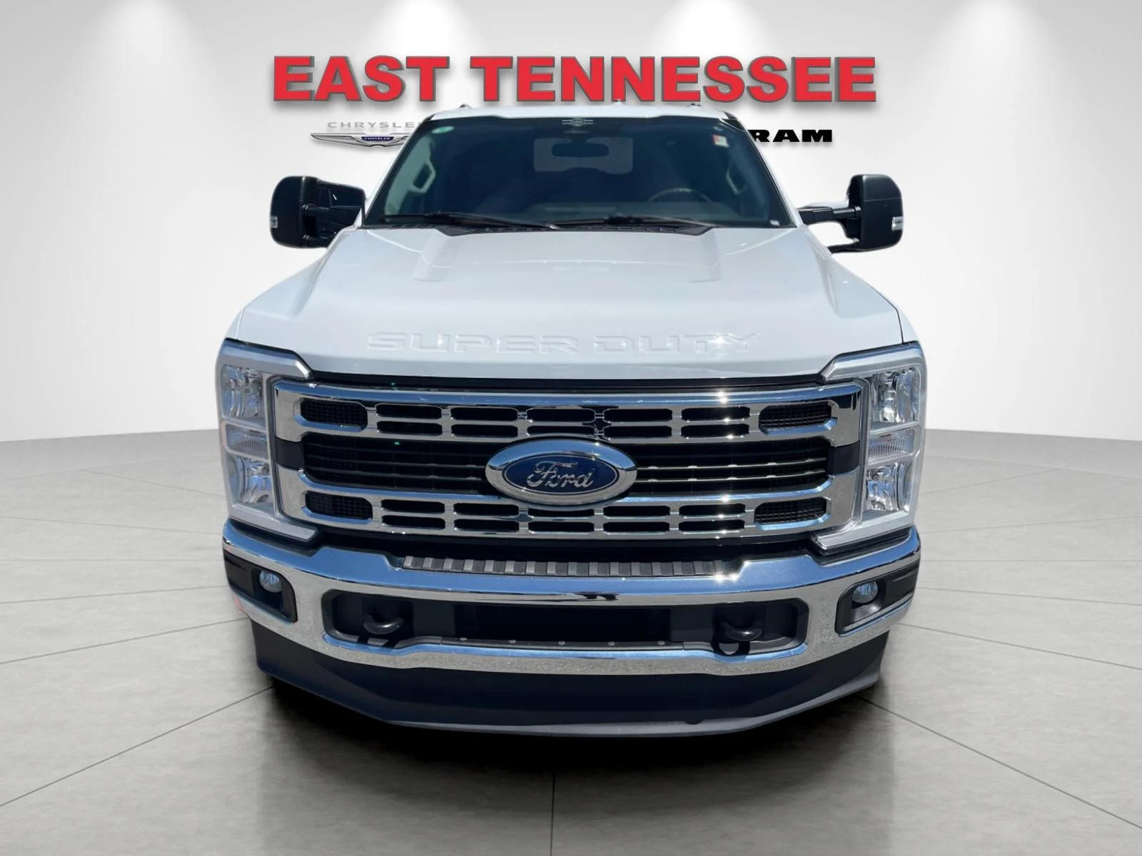 Used 2023 White Ford XL image 9