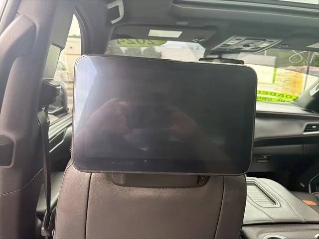 Used 2024 Onyx Black GMC AT4 image 27