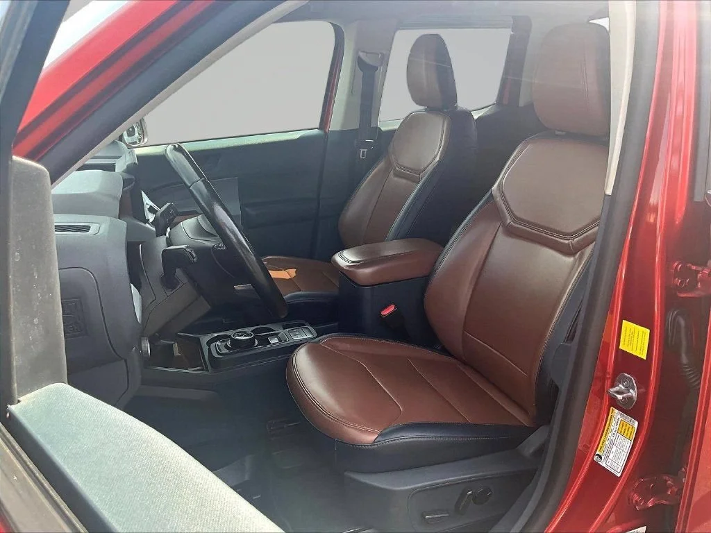 Used 2022 Chili Pepper Red Ford Lariat image 24
