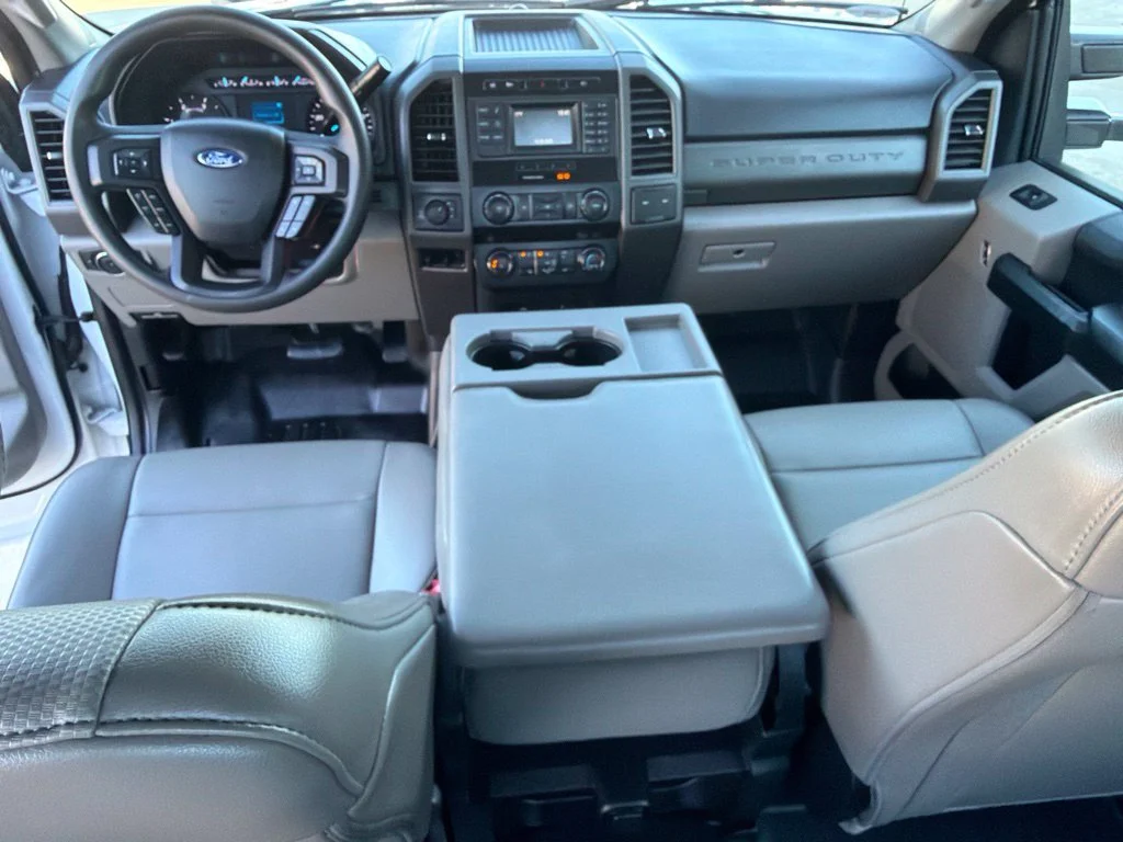 Used 2019 Oxford White Ford XL image 16