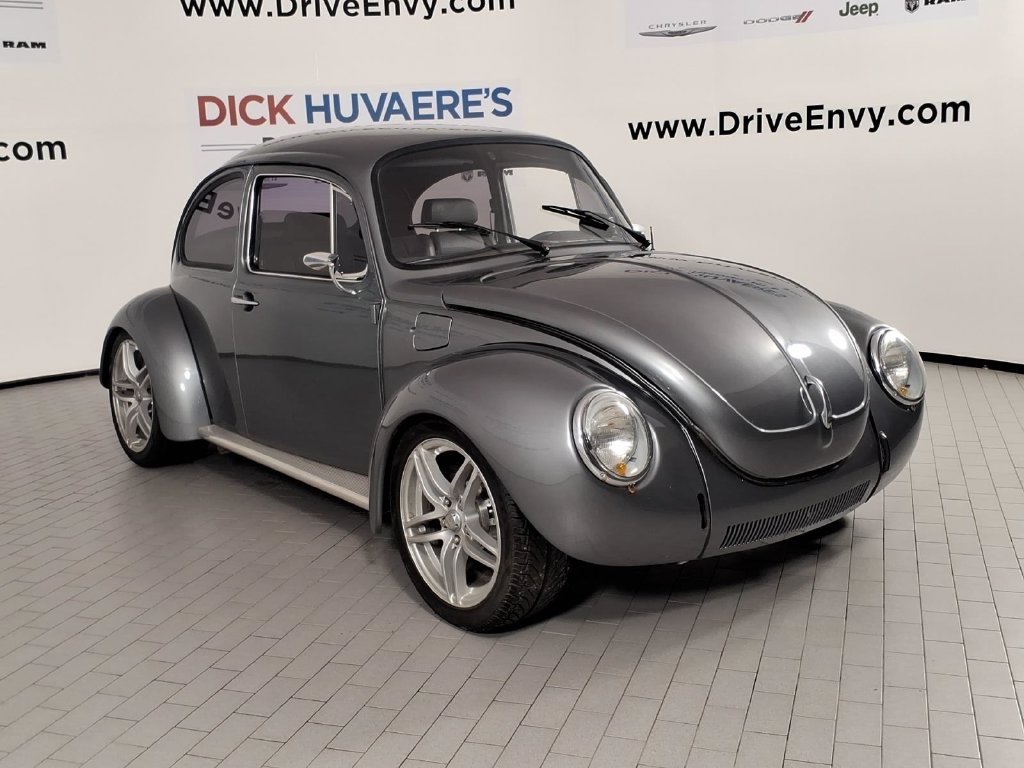 Used 1973  Volkswagen  image 3