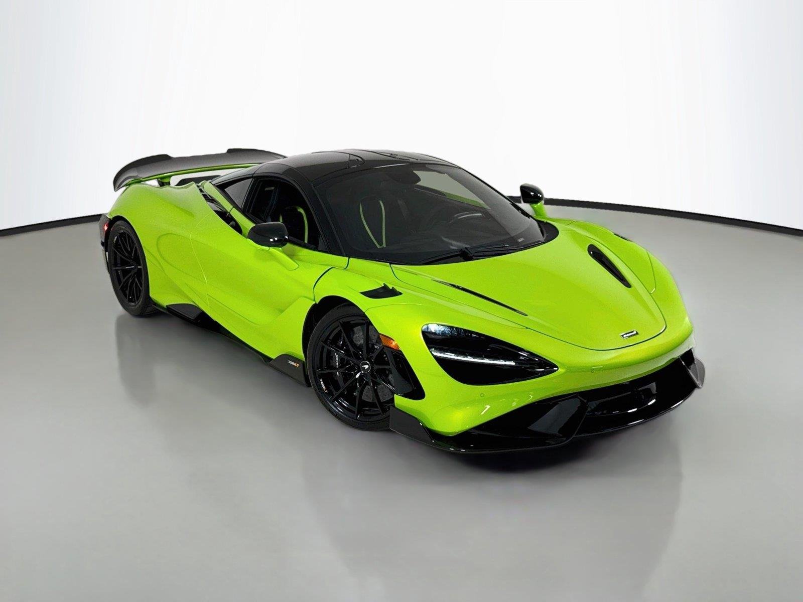 Used 2021 Lime Green McLaren Coupe image 40