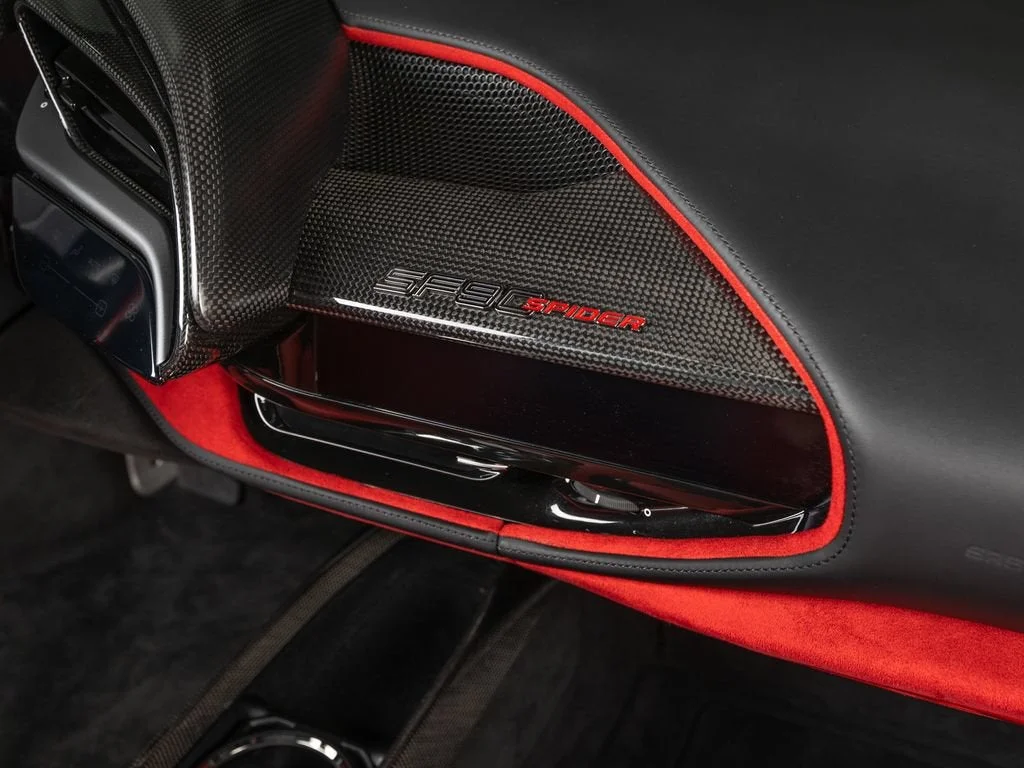 2024 Ferrari SF90 Base - Photo 29