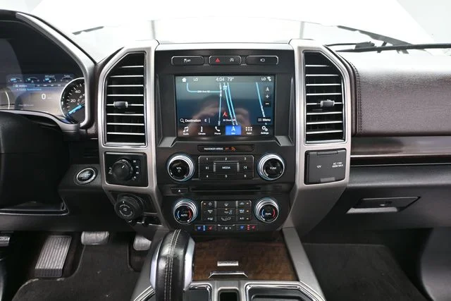 Used 2017 White Ford Platinum image 30