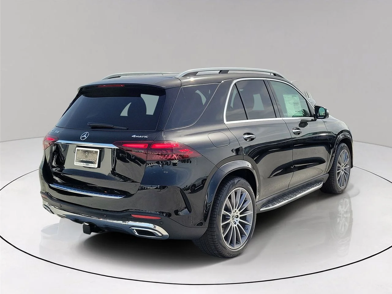 New 2026 Black Mercedes-Benz GLE 350 image 4