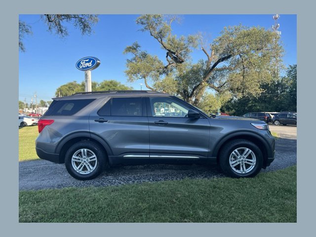 2024 Ford Explorer XLT