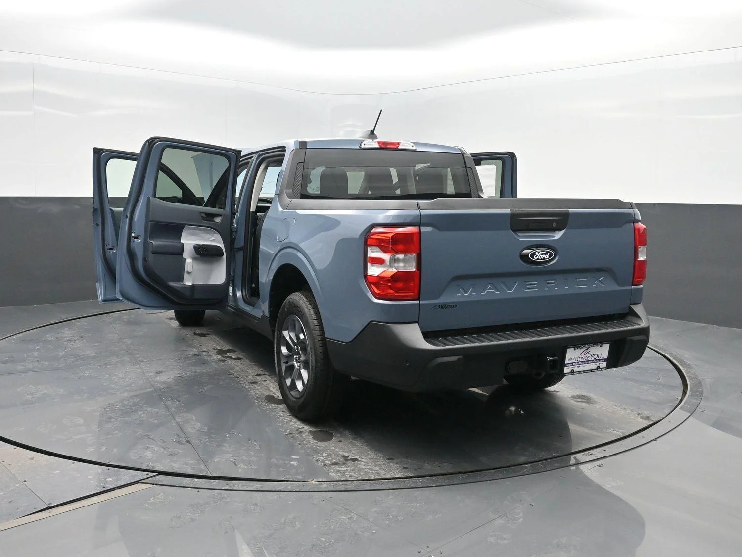 New 2026 Azure Gray Metallic Tri-Coat Ford XLT image 46