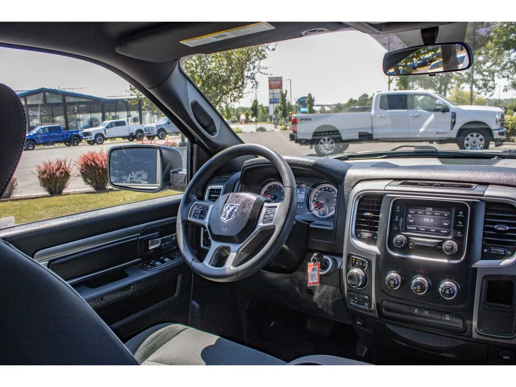 Used 2022 Billet Silver Metallic Clearcoat Ram Warlock image 21