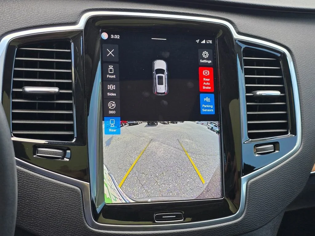 2023 Volvo XC90 Plus - Photo 10