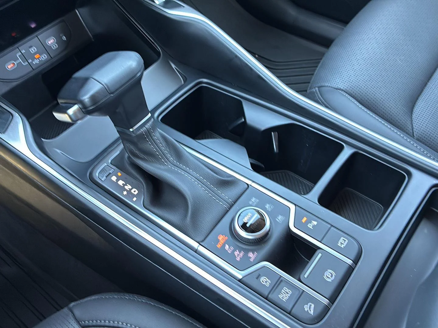 Used 2026 Ebony Black Kia EX image 32