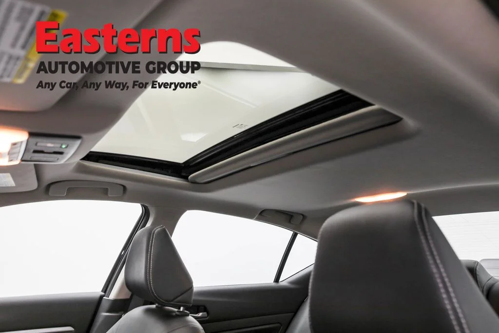 Used 2023 Black Nissan 2.5 SL image 34