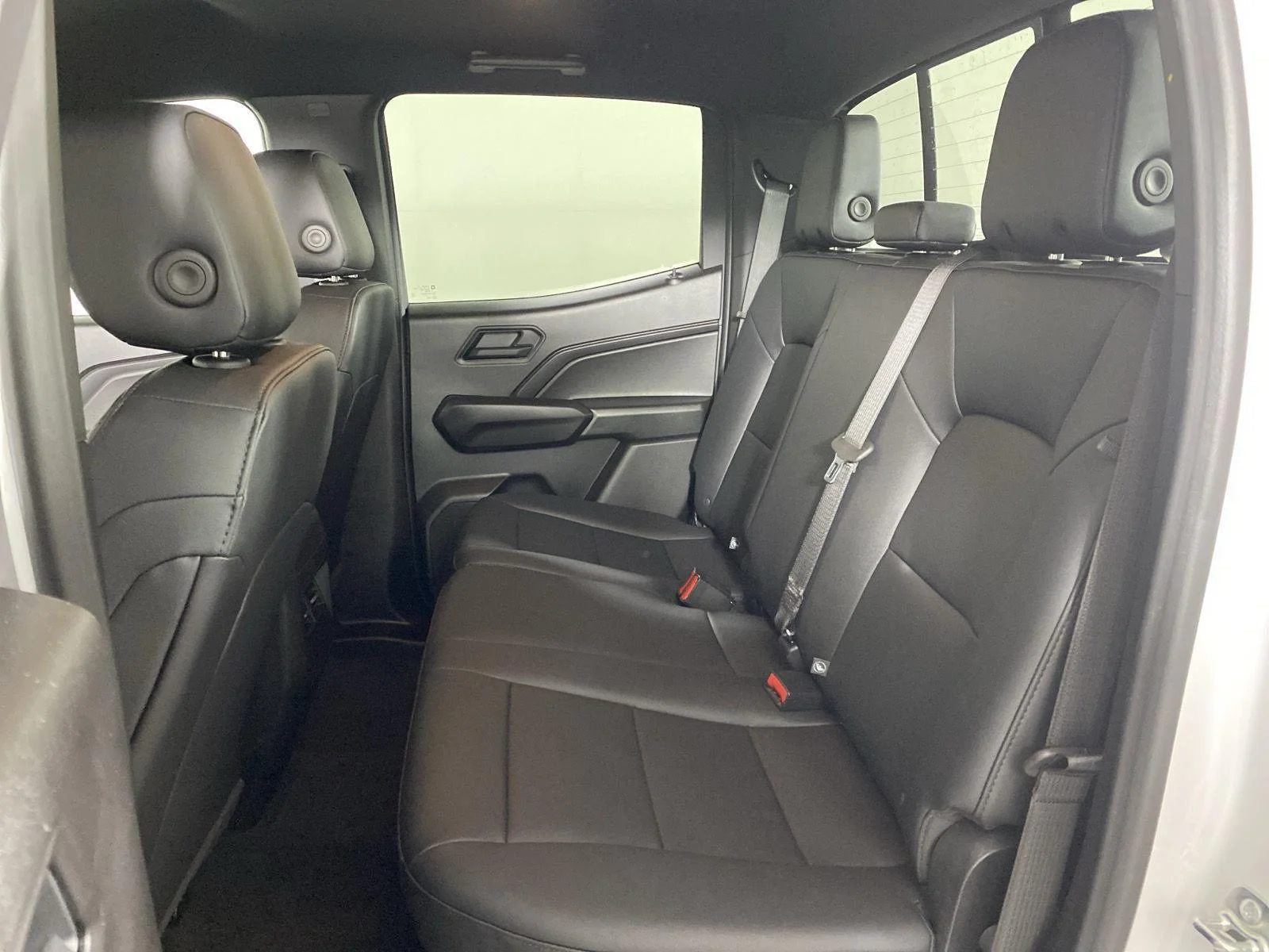 Used 2026 Summit White Chevrolet WT image 21