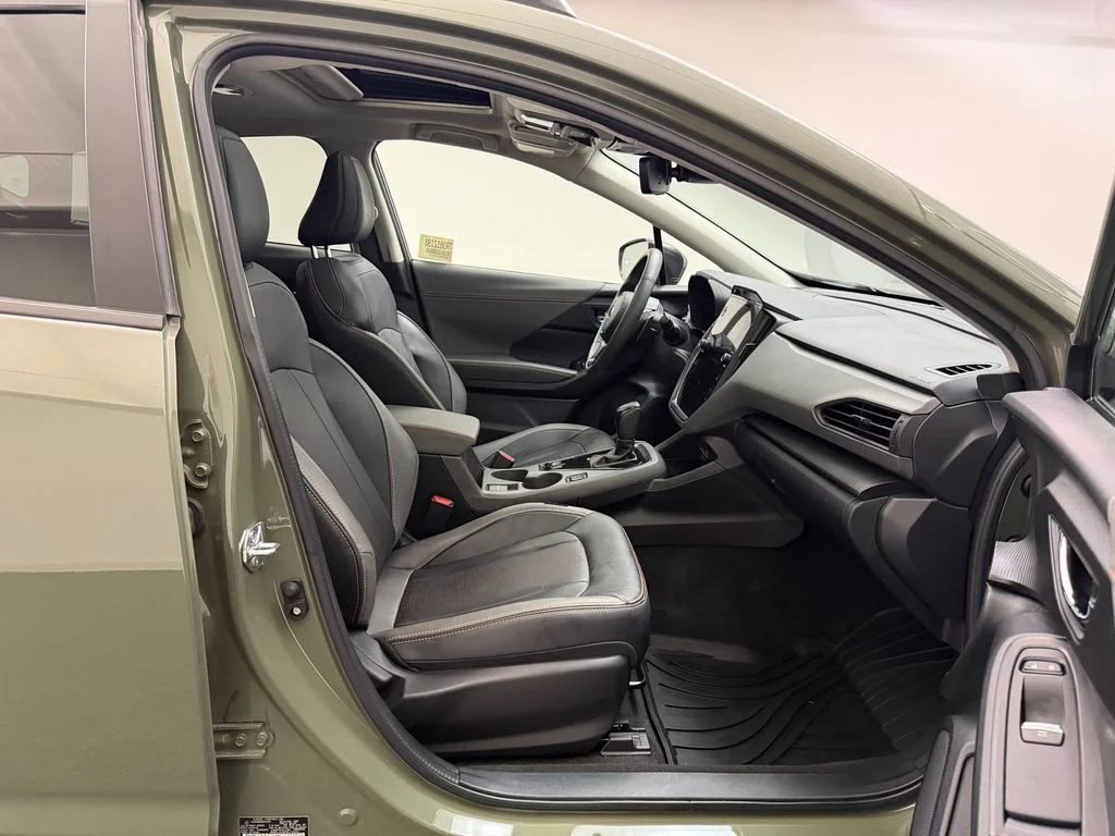 Used 2024 Alpine Green Subaru Limited image 23