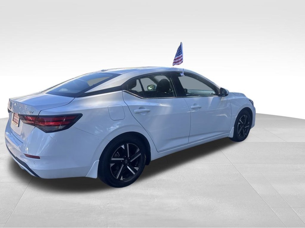 Used 2024 White Nissan SV image 3