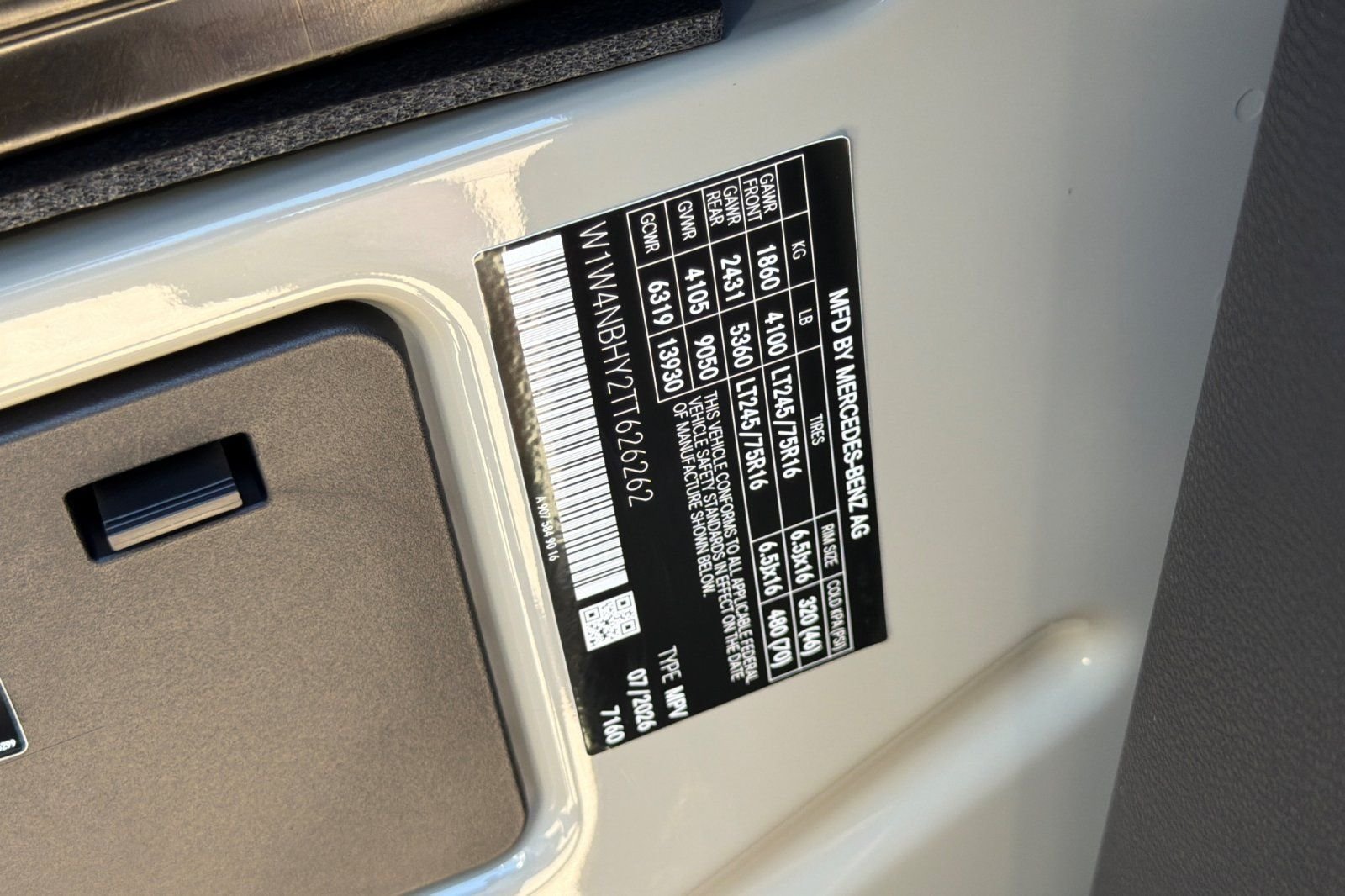 New 2026 Stone Gray Mercedes-Benz Crew 144 WB image 34