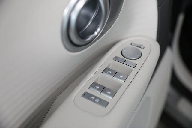 2026 Hyundai IONIQ 9 SE - Photo 74