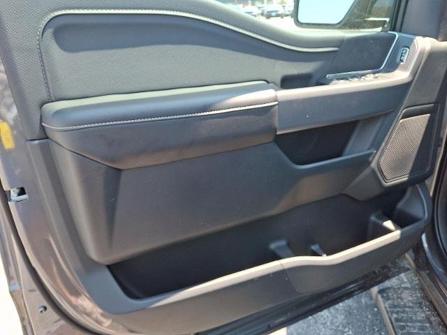 New 2026 Carbonized Gray Metallic Ford XLT image 29