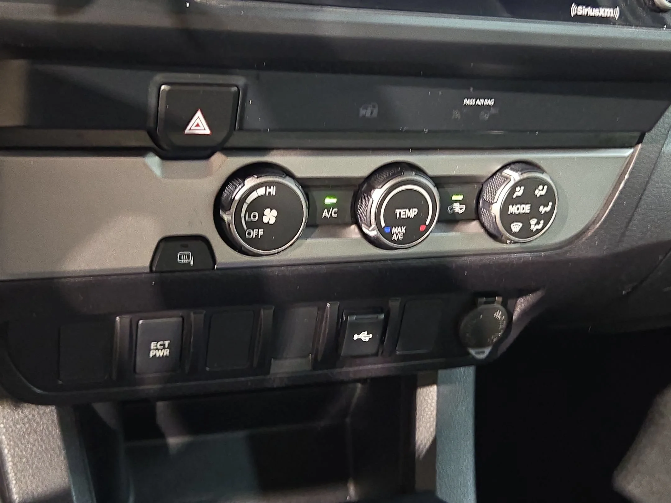 Used 2021 Super White Toyota SR image 31