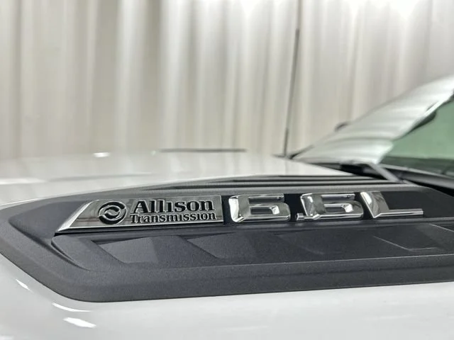 New 2026 Summit White Chevrolet LT image 27