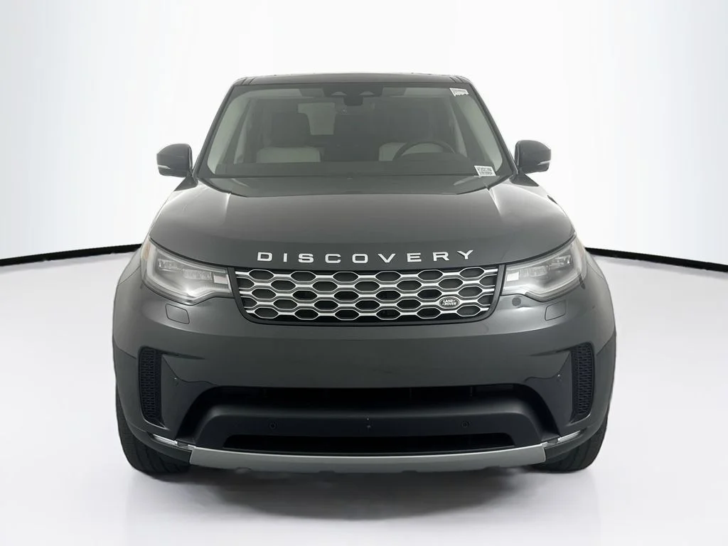 New 2026 Carpathian Grey Land Rover S image 2