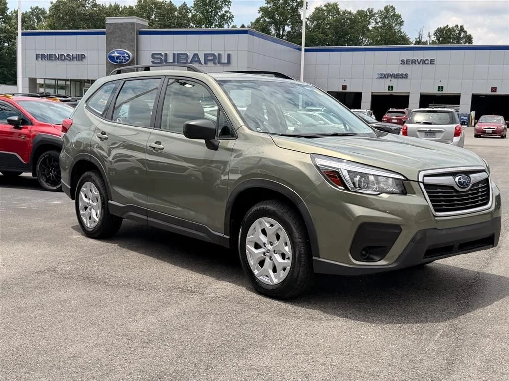 Used 2019 Green Subaru Base image 14