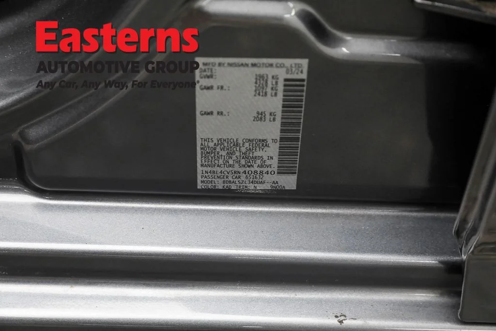 Used 2024 Gray Nissan 2.5 SR image 35
