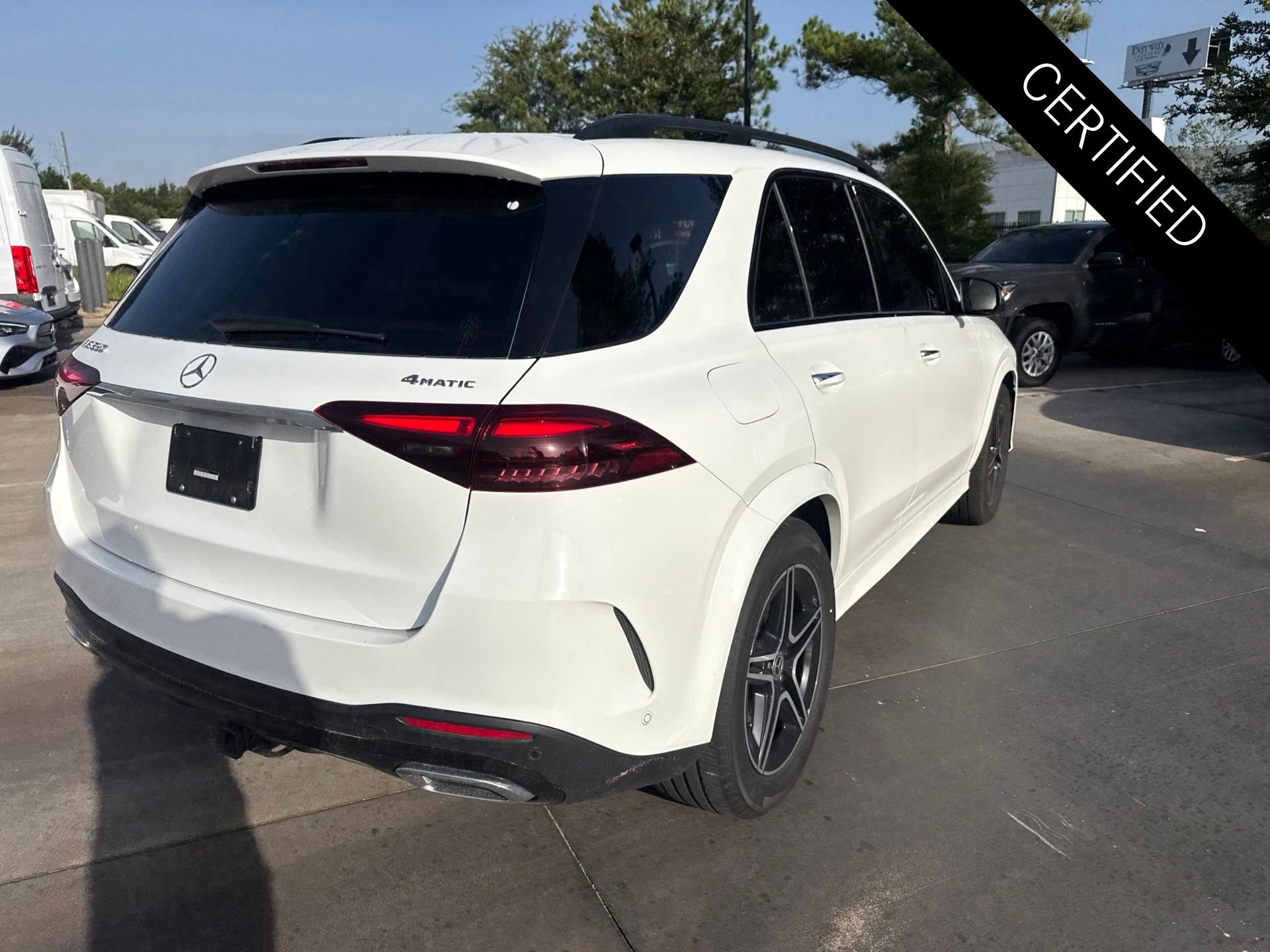 Certified Used 2026 Polar White Mercedes-Benz GLE 350 image 4
