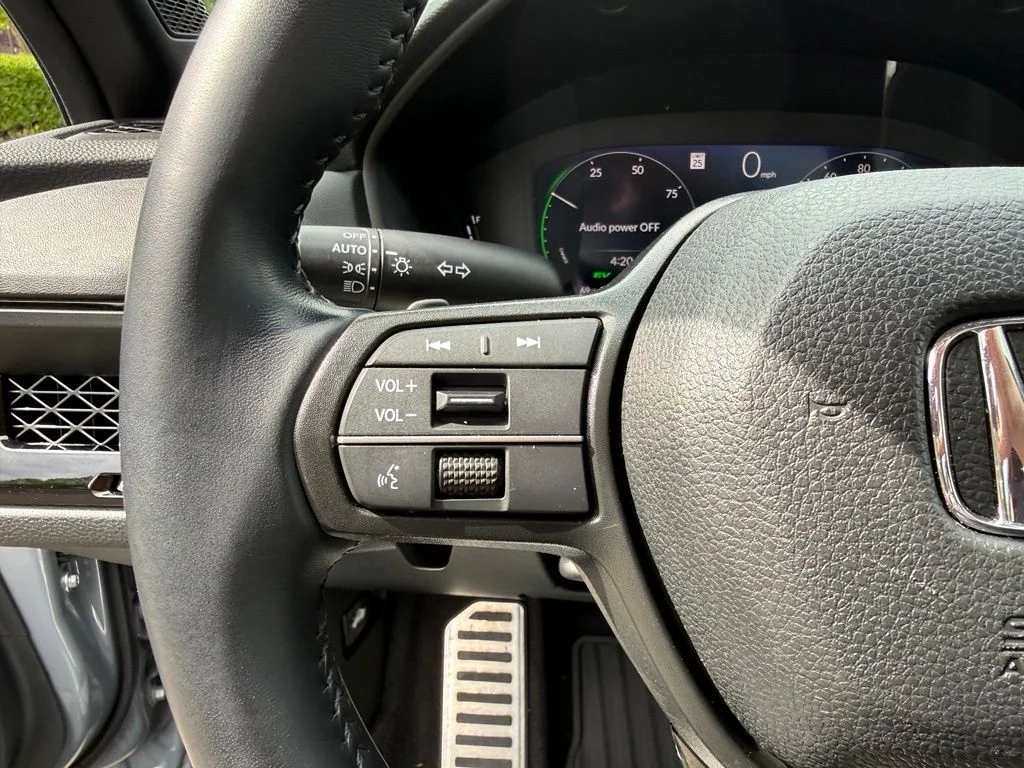 Used 2023 Urban Gray Pearl Honda Sport image 11