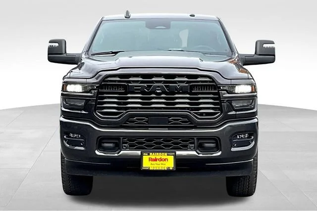 New 2026 Granite Crystal Metallic Clear-Coat Exterior Paint RAM Big Horn image 15