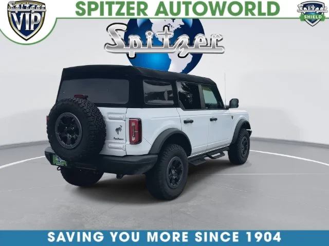 Used 2023 White Ford Badlands image 15