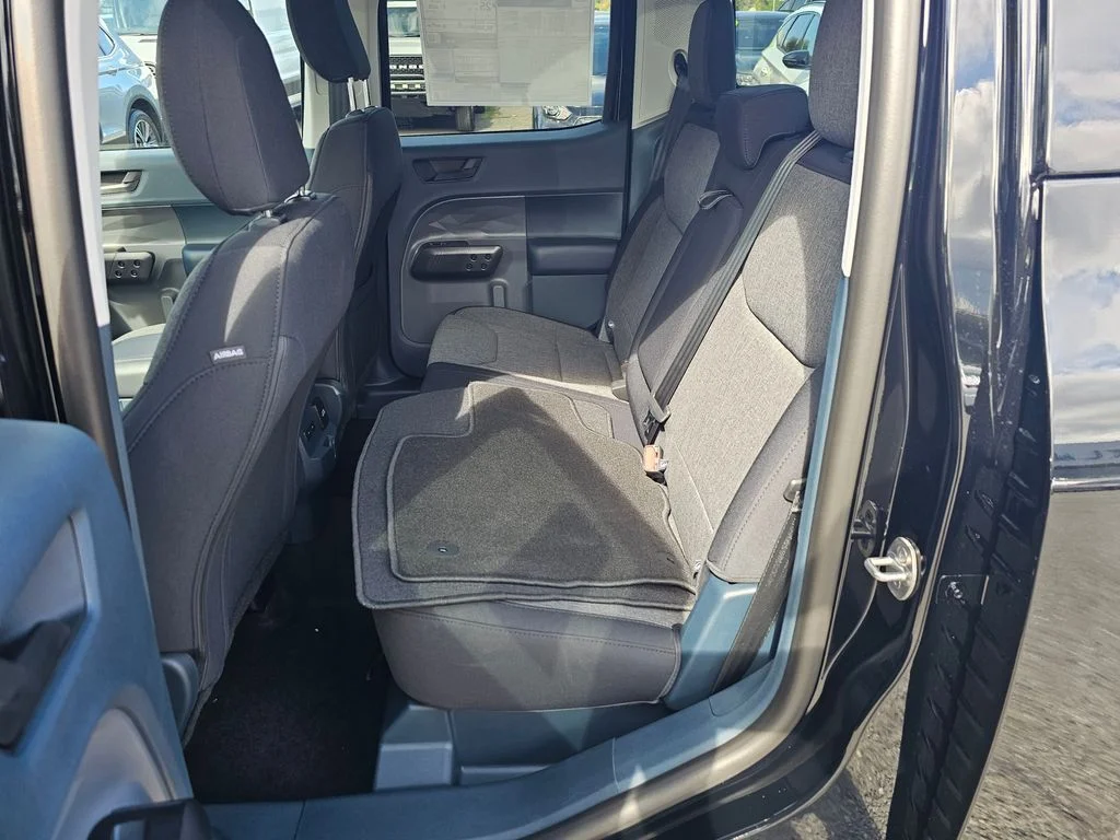 New 2025 Black Ford XLT image 17
