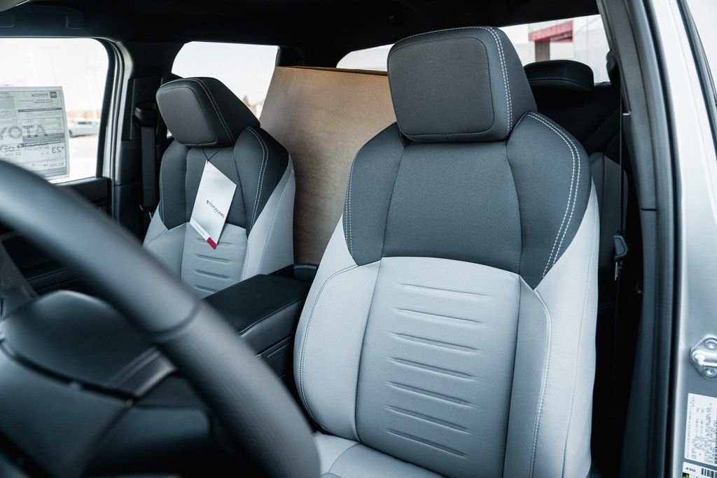 2025 Toyota Tacoma TRD Off Road - Photo 24