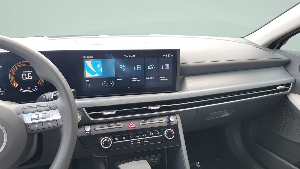Certified Used 2025 White Hyundai SE image 14